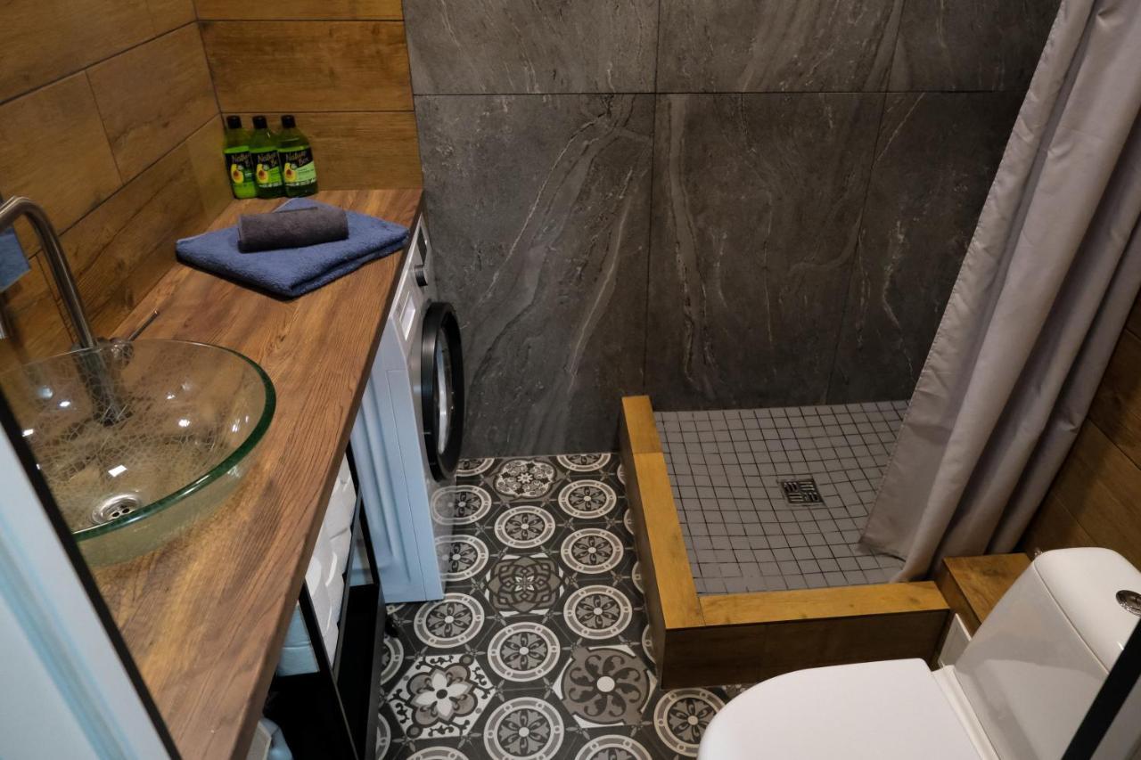 Silti, Atjaunoti Dzivokli Tuvu Centram - 1St Floor Apartment Riga Bagian luar foto
